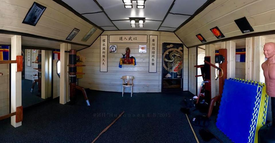 Вин Чун (чунь) манекены зал-храм Вин Чунь (чун) Вин Чун (чунь) манекены-храм Вин Чунь (чун)